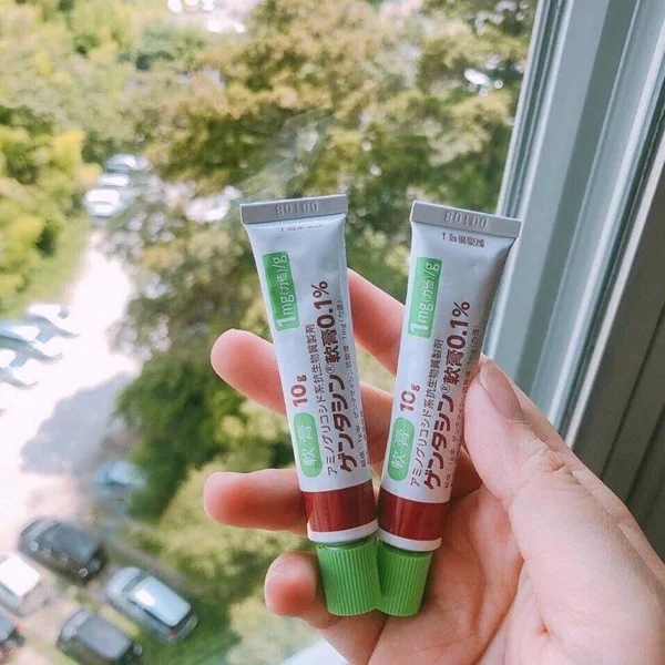 Kem trị sẹo Gentacin Ointment 0.1% ( 10gr ) Nhật Bản