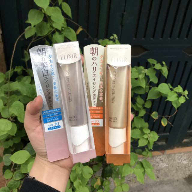 Kem dưỡng ngày Shiseido Elixir White Day Care Revolution – bí quyết dưỡng da trắng sáng của chị em Nhật Bản