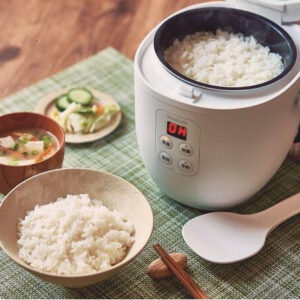 Nồi cơm điện Koizumi màu be mini KSC-1513-C