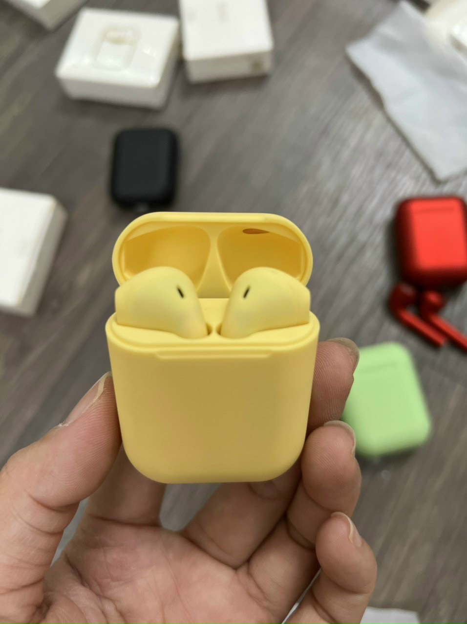 Tai nghe macarons chính hãng pick store nhật bản